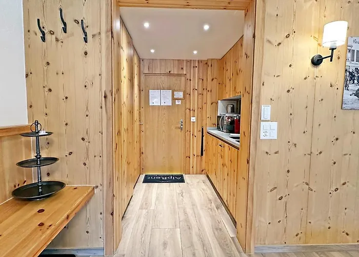 アパート 42m2 Alpenschick Mit Balkon, Ausblick, Pool - E405 サンモリッツ